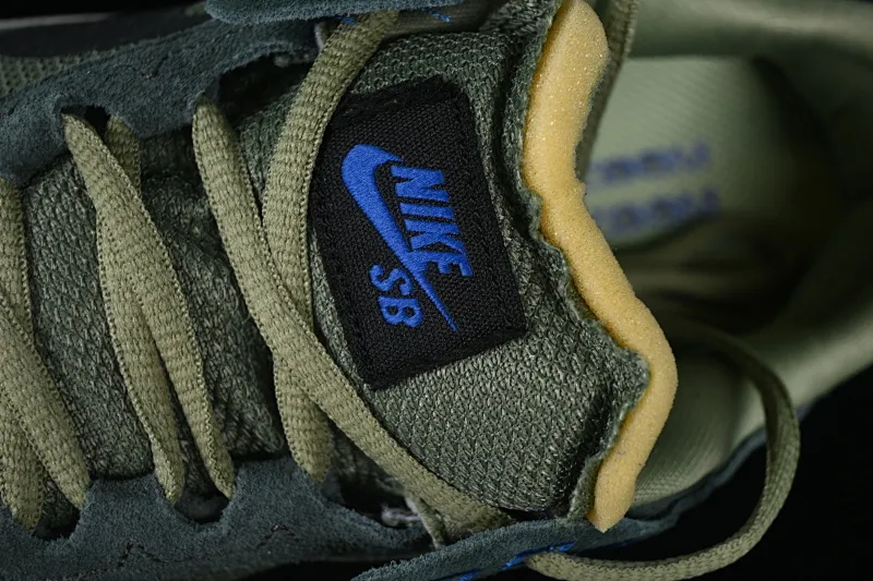 All categories Nk SB Dunk series Nk SB Dunk Low low-top sneakers Nk SB Day One Nike low-top casual sneakers FN4210-300